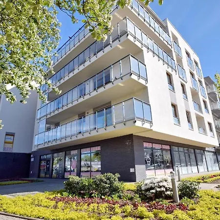 Kapitalny Przy Porcie W Kołobrzegu Z Rowerownią I Placem Zabaw Apartament Kołobrzeg